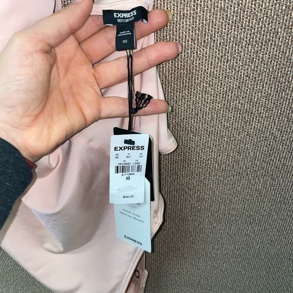 Express Cream Bodysuit with Criss-Cross Straps - Picture 5 of 7